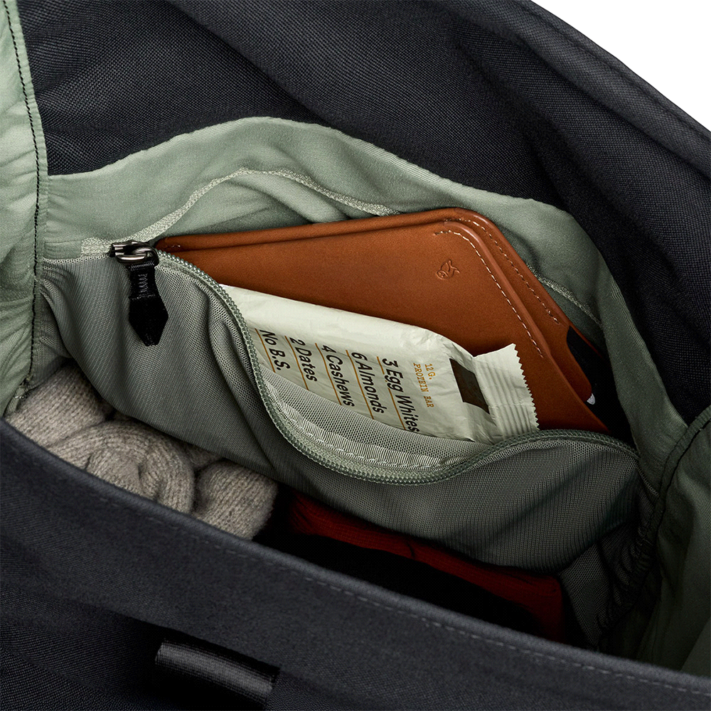 AWS Bellroy Classic Rolltop